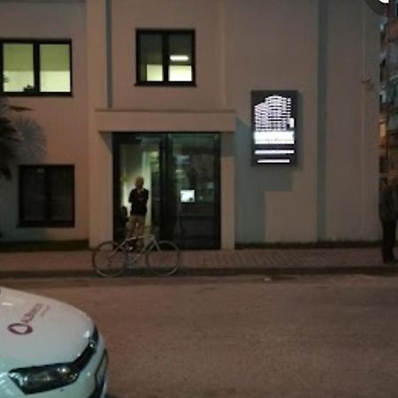 White Apartment 地拉那 外观 照片